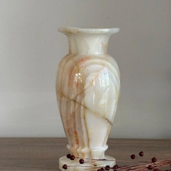 Vintage Onyx Vase - Picture 2 of 5